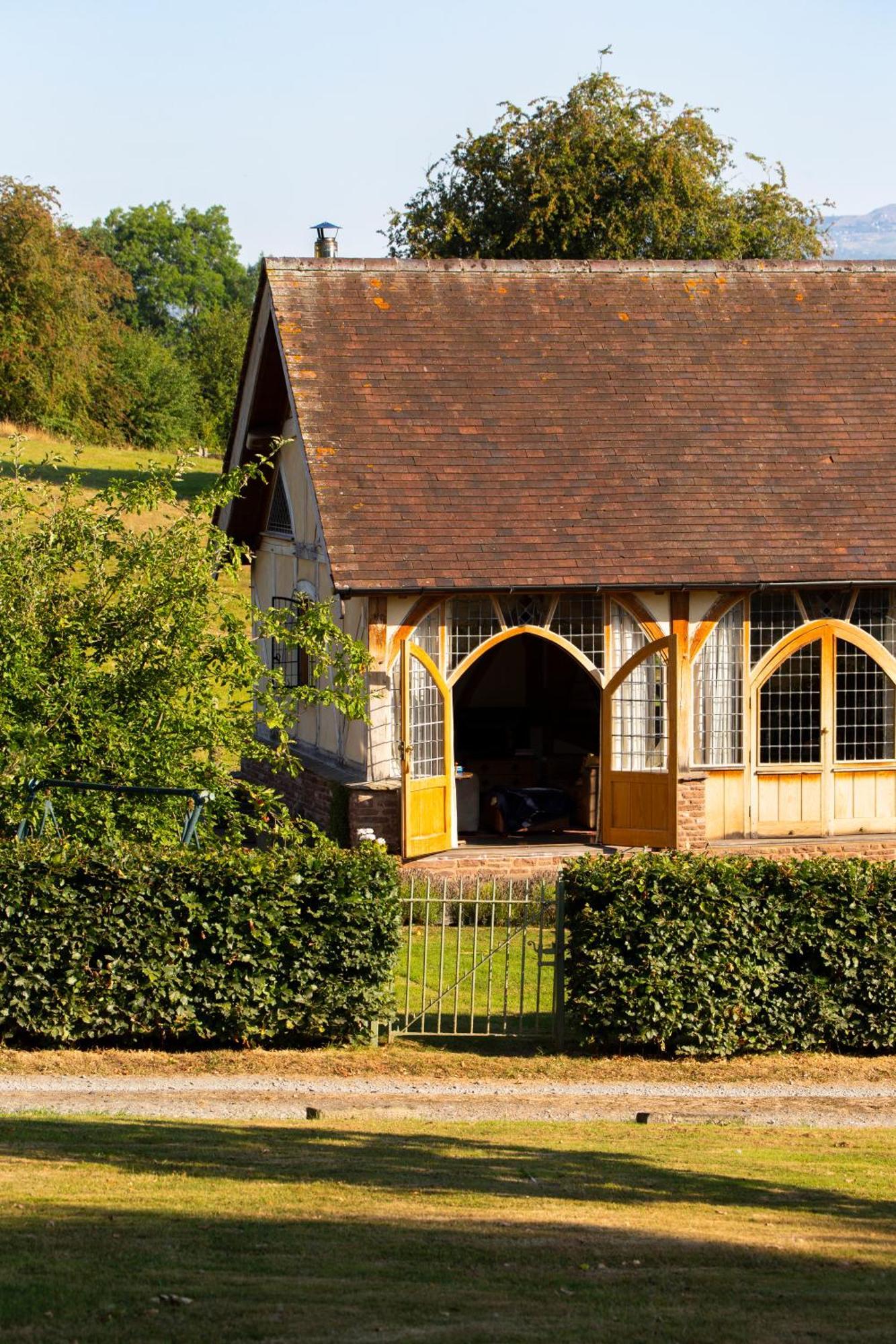Ebony Cottage Tenbury Exterior foto